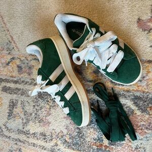Adidas Campus 00’s green sneakers